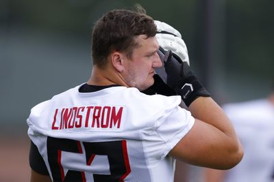 Falcons restructure Chris Lindstrom’s contract to clear cap space