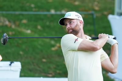 Watch: Chris Kirk buries ace, takes lead at FedEx St. Jude Championship