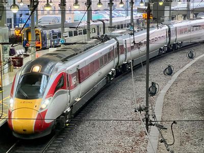 Train strikes return less than 48 hours after government offers pay deal