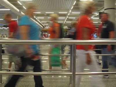 UK Border Force staff at Heathrow to strike during homeward rush