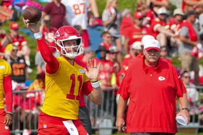 Highlight compilation from Chiefs training camp showcases QB depth