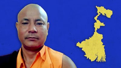 Monk accused of molestation flees Bengal village, locals allege police delay