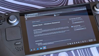 Windows 11 runs better than ever on a Steam Deck OLED, but it still doesn't matter