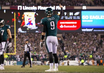 WATCH: Where did Fletcher Cox rank Nick Foles among the Eagles’ great quarterbacks?