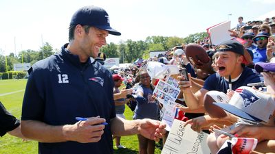 Tom Brady Reveals Awesome, On-Brand Easter Egg in His Autograph