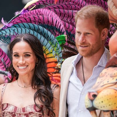 Prince Harry and Meghan Markle Speak Spanish While Visiting Kindergarten Students in Colombia