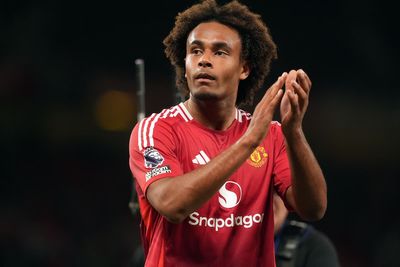 Erik ten Hag thrilled as Man Utd debutant Joshua Zirkzee hits the ground running