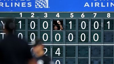 Jose Altuve Somehow Hit Ground Rule Double Through the Wall at Minute Maid Park