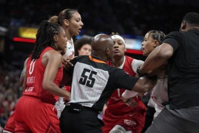 Caitlin Clark Leads Indiana Fever To Victory Over Phoenix Mercury