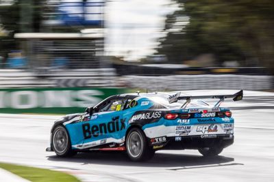 Supercars Tasmania: Percat beats Mostert, Feeney to win opener