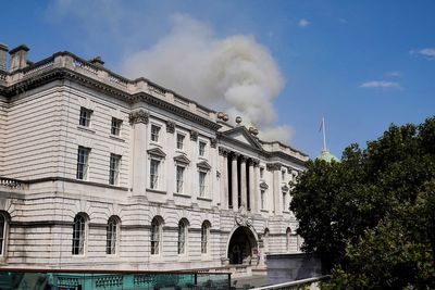 Somerset House fire – latest: Courtauld to reopen on Sunday as London firefighters bring blaze under control