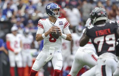 Daniel Jones throwing ugly picks in the NFL preseason should sound the alarms for the Giants