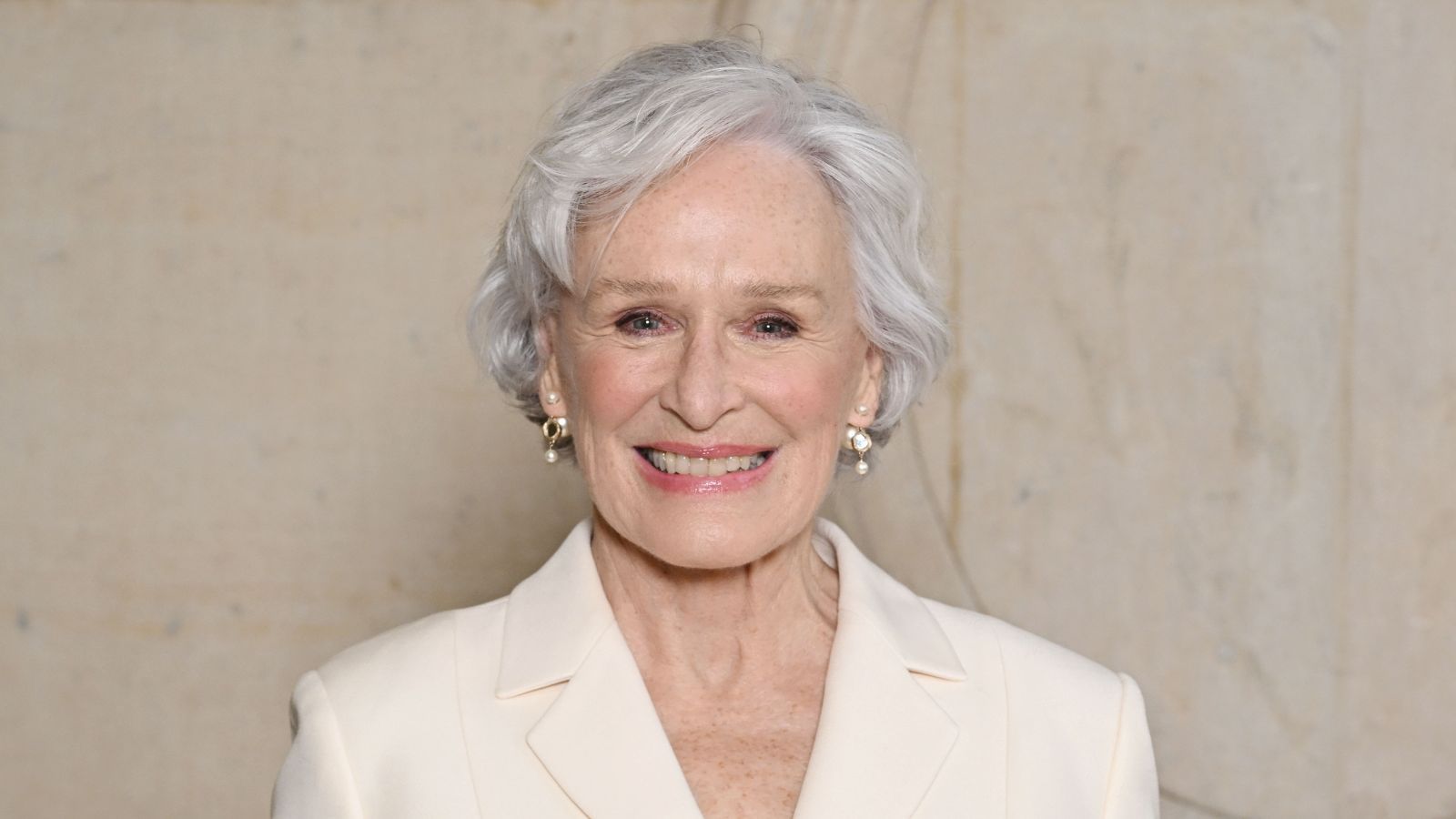 Glenn Close uses this designer-approved color…