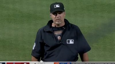 Cameras Caught MLB Ump Wearing Great Kramer From 'Seinfeld' Shirt During Game