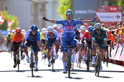 Kaden Groves celebrates return to winning ways at Vuelta a España