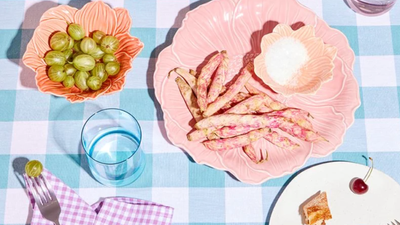 Leaf plates: this quirky design trend is here in time for spring