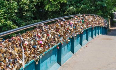 Love locks on Derbyshire bridge may get new home after outcry over removal