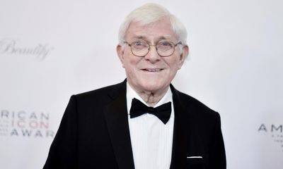 Phil Donahue, influential US daytime talkshow host, dies at 88