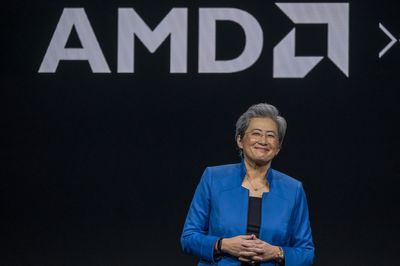 AMD, Estée Lauder up, HP down - Midday stock movers