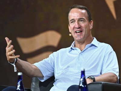 Peyton Manning unveiled his current top-5 NFL quarterbacks list, and the results are fascinating