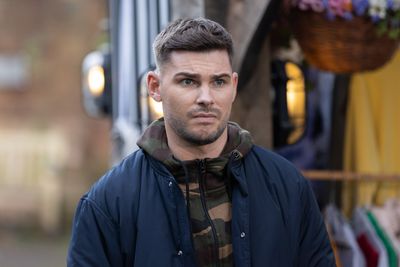 Hollyoaks spoilers: DESPERATE! Ste Hay does all he can to save his marriage!