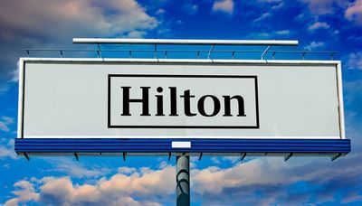 What Are Wall Street Analysts' Target Price for Hilton Worldwide Stock?