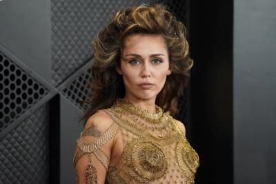 Miley Cyrus' Hit Song 'Flowers' Climbs UK Music Charts.