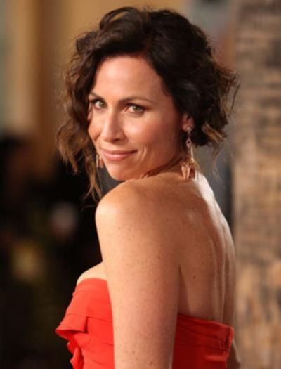 Minnie Driver Flaunts New Swimsuit On Instagram With Green Screen