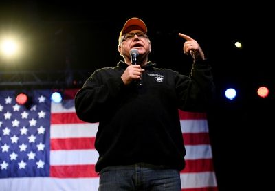 Gov. Tim Walz addresses Youth Council at the DNC, says young voters will be critical to win the elections