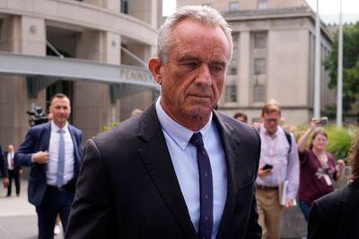 RFK Jr arrives too late to testify after Democrats’ court challenge to keep him off Pennsylvania ballot