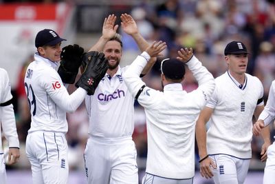 Chris Woakes stars as England’s bowlers dominate first morning against Sri Lanka