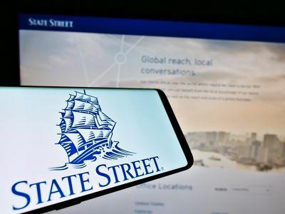Is Wall Street Bullish or Bearish on State Street Stock?