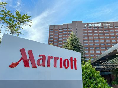 Do Wall Street Analysts Like Marriott International Stock?