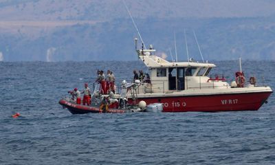 Sicily yacht wreck divers find bodies of five missing people