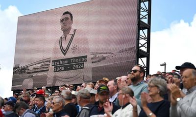 A pause to remember Graham Thorpe puts England’s morning in perspective