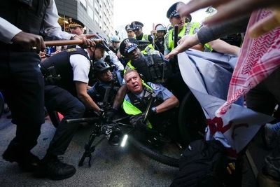 At least 55 arrested after clashes with police outside Israeli Consulate in Chicago during DNC