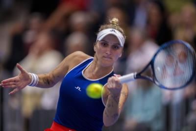 Former Wimbledon Champion Marketa Vondrousova Undergoes Successful Shoulder Surgery