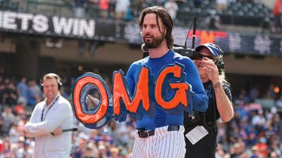 Mets Display Perfect Meme on Citi Field Jumbotron After Walk-Off Win vs. Orioles