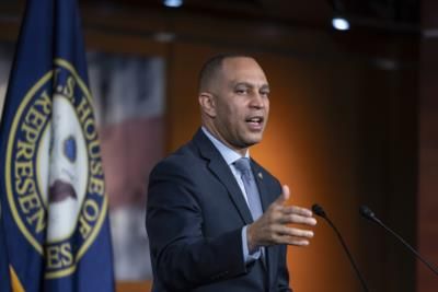 Hakeem Jeffries Commends Biden, Celebrates Harris In Presidential Race Exit