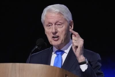 Bill Clinton Urges Clear Choice Between Kamala Harris And Trump