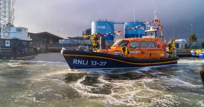 Man rescued after yacht runs aground on Scottish island amid strong winds