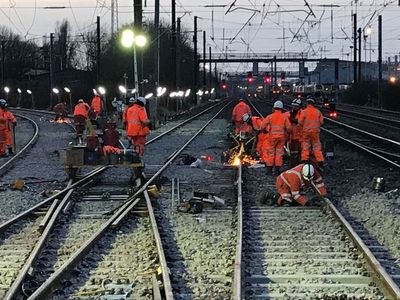 UK bank holiday: Storm Lilian adds to train disruption and worsens heavy traffic jams causing delays