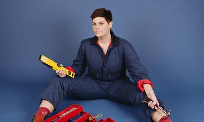 Abby Wambaugh: The First 3 Minutes of 17 Shows review – dotty comedy debut belies a surprise