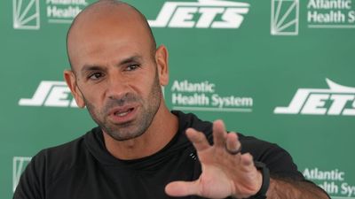 Jets' Robert Saleh Had Frank Response to Question About Haason Reddick's Week 1 Status