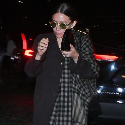 Ashley Olsen's Coat and $900 Flip-Flop Outfit Is As Confusing As It Is Chic