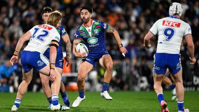 Brutal Bulldogs rain on Johnson's Auckland farewell