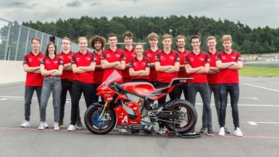 These Students Built an Electric Superbike, Watch It Rip Up a Race Track