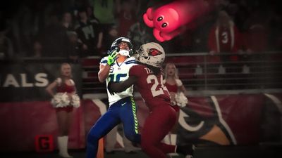 Tyler Lockett Wins 2023 Octopus of the Year Award