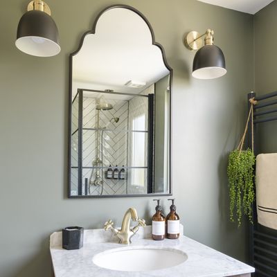 5 budget bathroom lighting ideas that will deliver a stylish and well-lit wash space without overspending