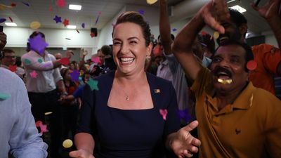 Country Liberals hand Labor crushing defeat in NT poll